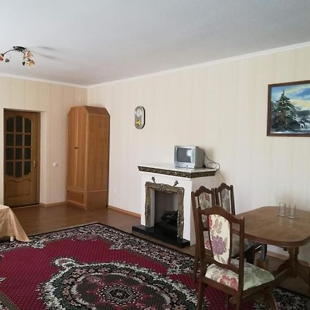 Apartments Kamanina Street Odessa Ngoại thất bức ảnh