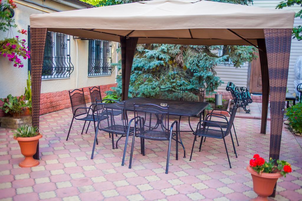 Apartments Kamanina Street Odessa Ngoại thất bức ảnh