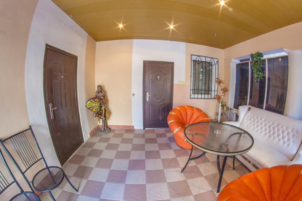 Apartments Kamanina Street Odessa Ngoại thất bức ảnh