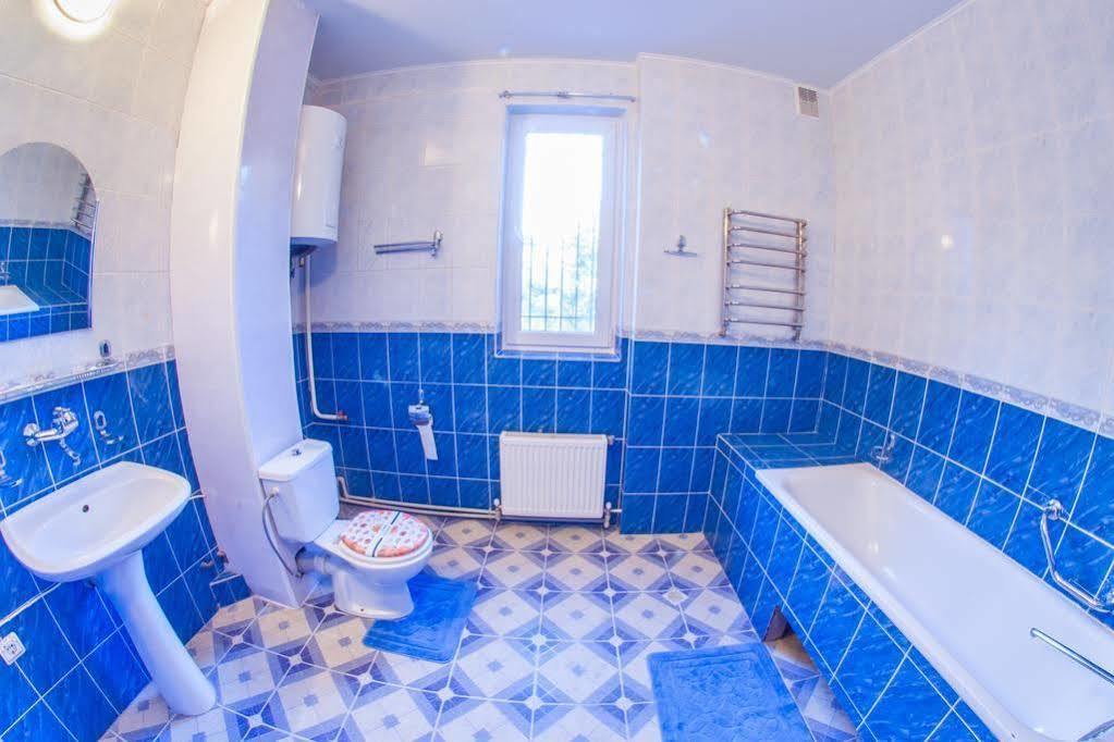 Apartments Kamanina Street Odessa Ngoại thất bức ảnh