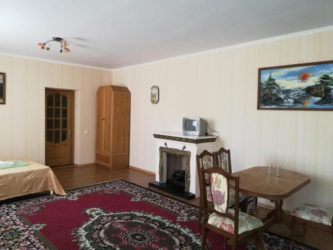 Apartments Kamanina Street Odessa Ngoại thất bức ảnh